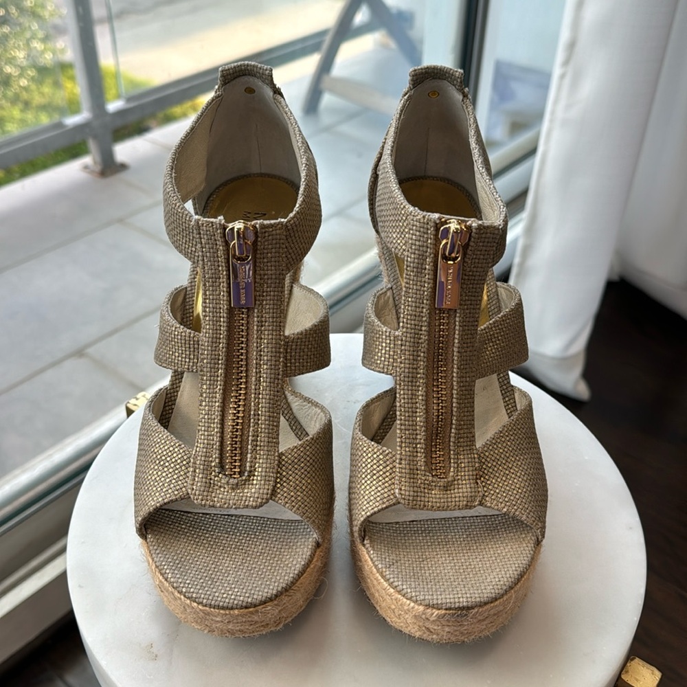 Micheal Kors Wedges in Metallic Gold